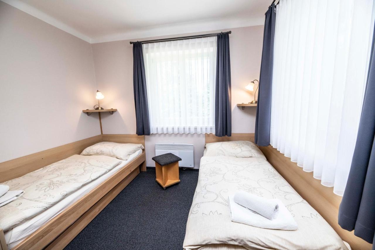Parkhotel Skalní město Jičín Exterior foto