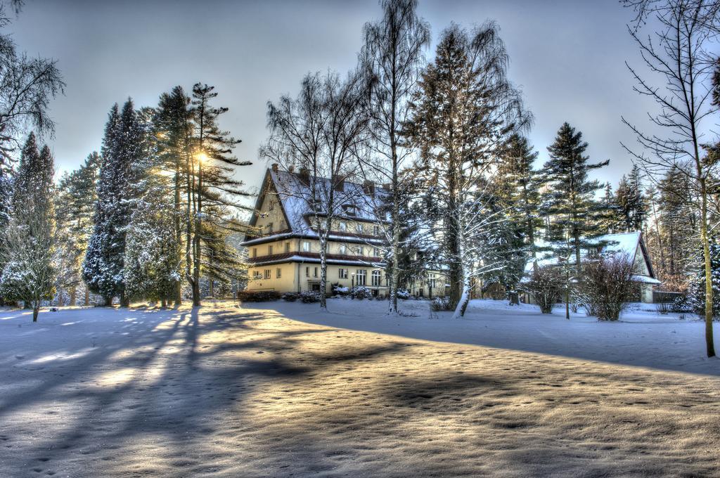 Parkhotel Skalní město Jičín Exterior foto